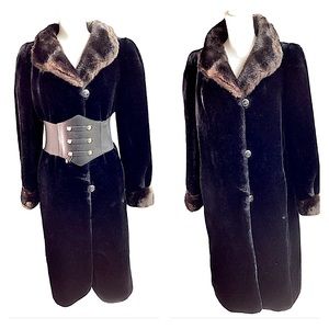 Vintage 1960’s Sealane by Hillmoor Mod Fur Coat. H3